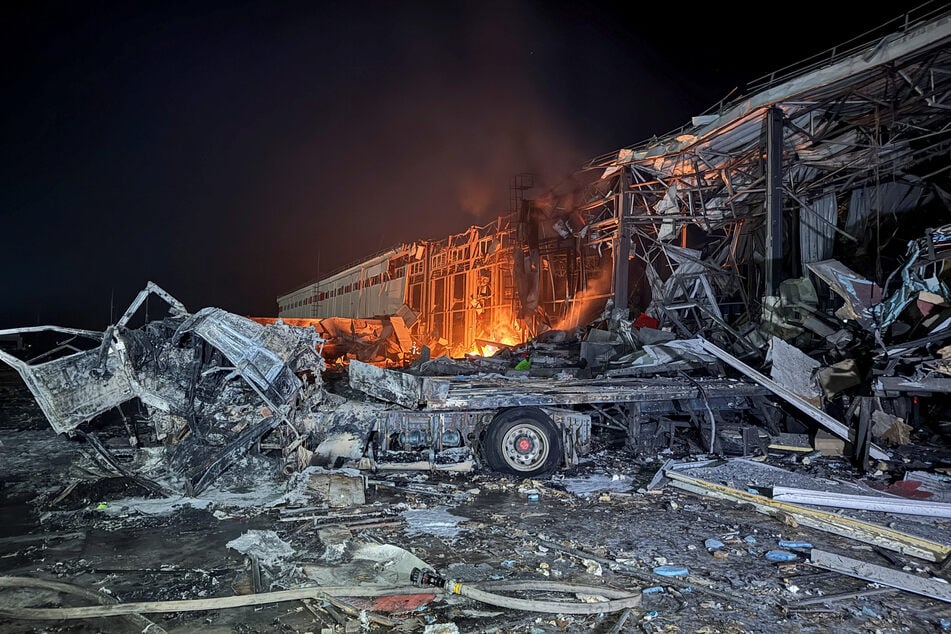 Russia issues message to Zelensky while warning the clock is ticking on Ukraine peace