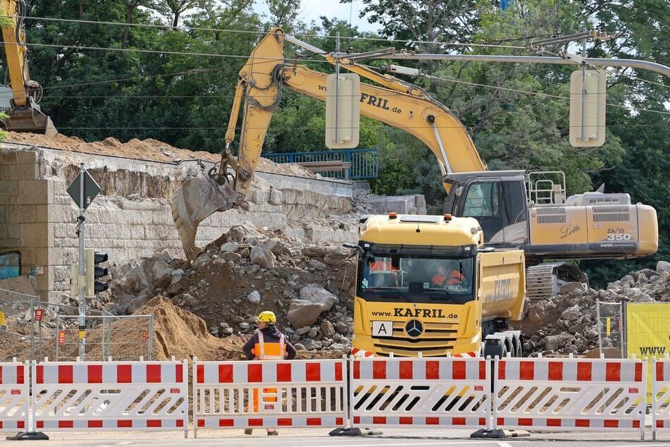 Seit dem Abriss der Ringbrücke über dem Damaschkeplatz werden immer mehr Brücken in der Ottostadt als marode bewertet.