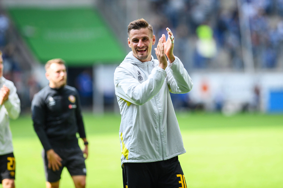 Stefan Kutschke (33, r.) machte gegen die Zebras den Unterschied. Am kommenden Samstag (14 Uhr) trifft der Dynamo-Stürmer nun auf seinen Ex-Verein.