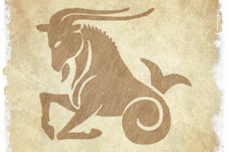 Your personal and free Capricorn monthly horoscope for July 2023.