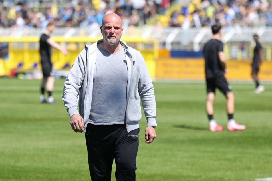 BFC-Trainer Daniel Volbert (53).