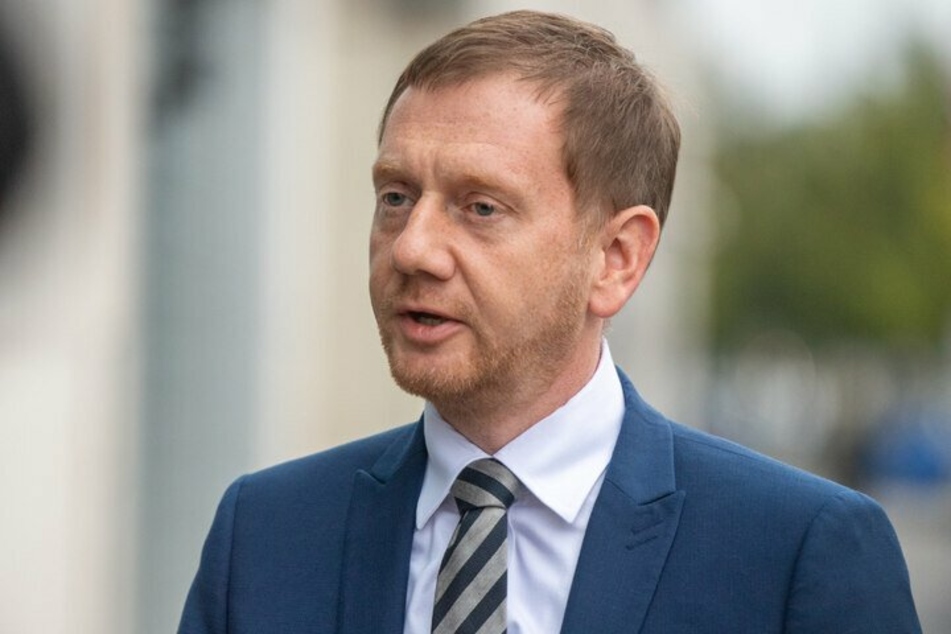 Sachsens Ministerpräsident, Michael Kretschmer (46, CDU), hat aufgrund der aktuellen Corona-Lage eine Absage der Weihnachtsmärkte angeregt.