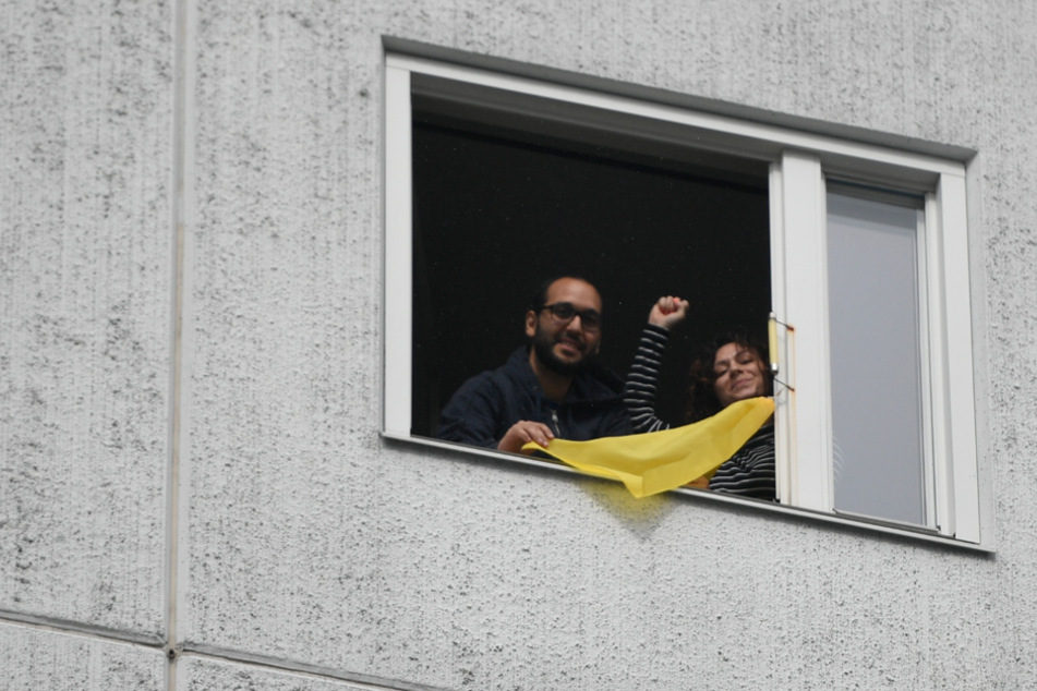 Unterhaltung von Zuhause aus: Das Publikum könnte vom Fester aus zusehen. (Symbolbild)