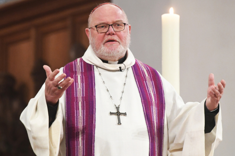 Dass auch Kirchenleute in der Coronavirus-Debatte mitmischen, ist für den Münchner Kardinal Reinhard Marx (66) ein Unding.