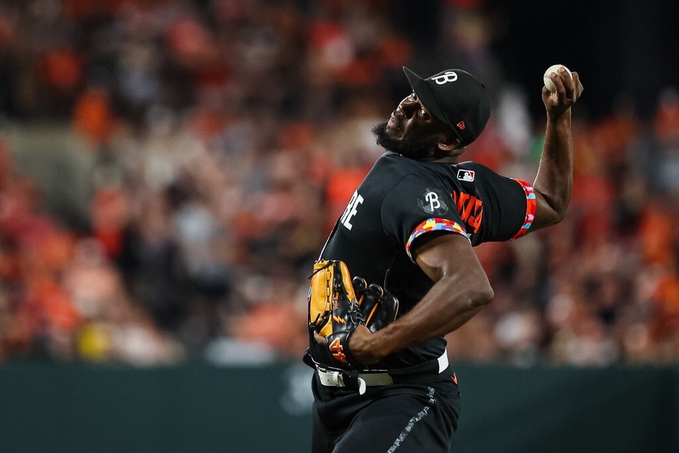 Baltimore Orioles closing relief pitcher Felix Bautista is reportedly on the MLB's injured list with a hurt right elbow.
