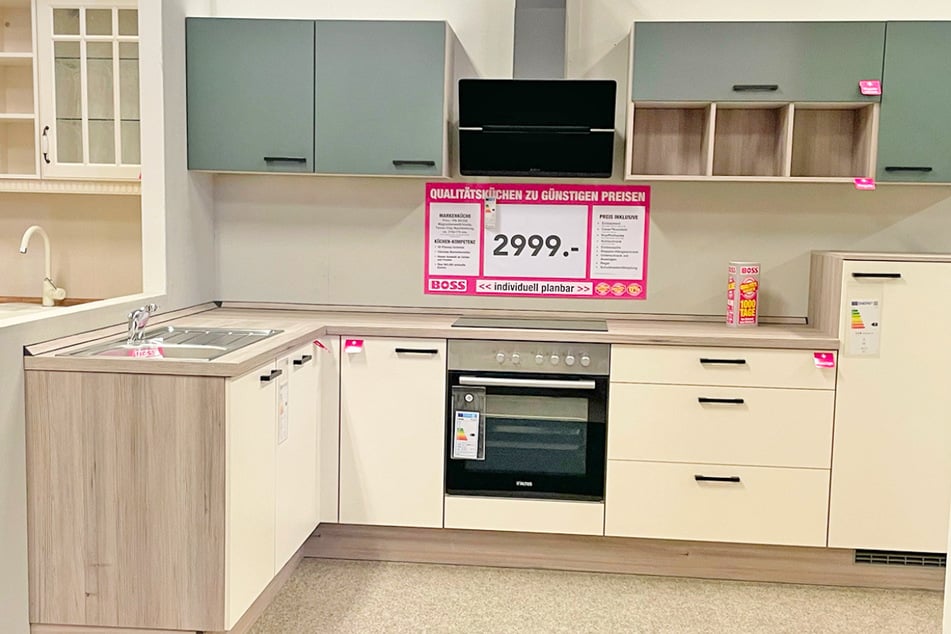 Jetzt zuschlagen: Bei Möbel Boss Göttingen gibt's aktuell 50 Prozent Rabatt auf frei geplante Küchen.*²