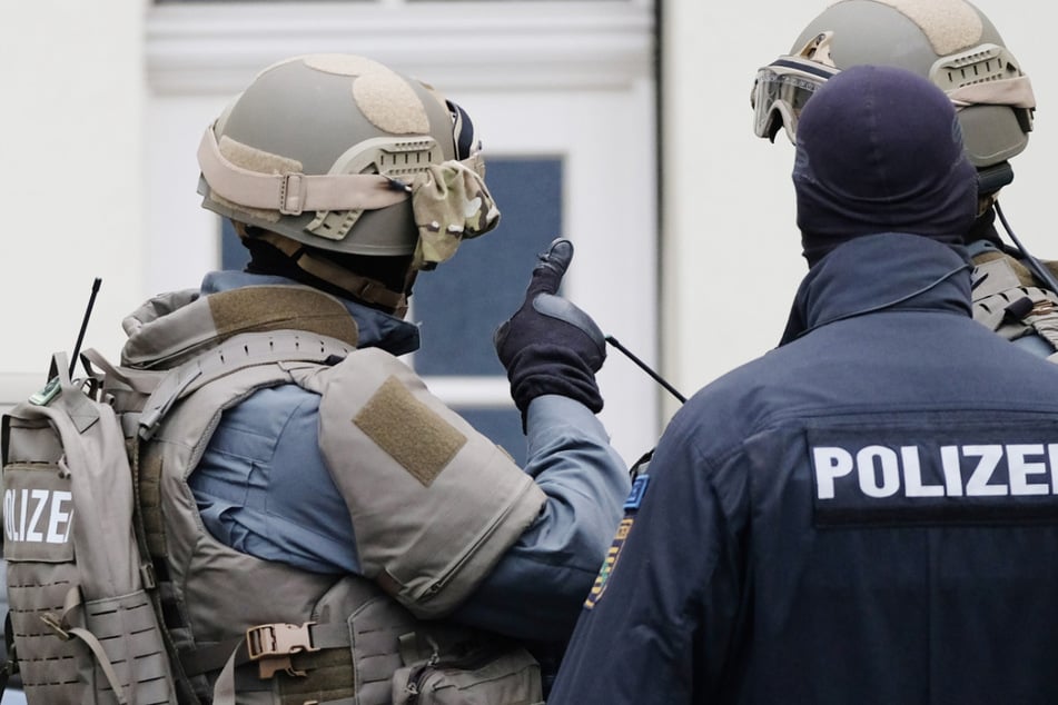 Razzien in Nürnberg: Verdacht auf Linksextremismus