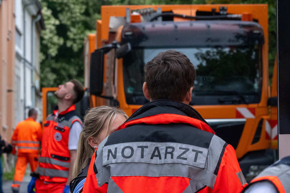 Der Notarzt stellte den Tod einer 83-jährigen Frau fest.