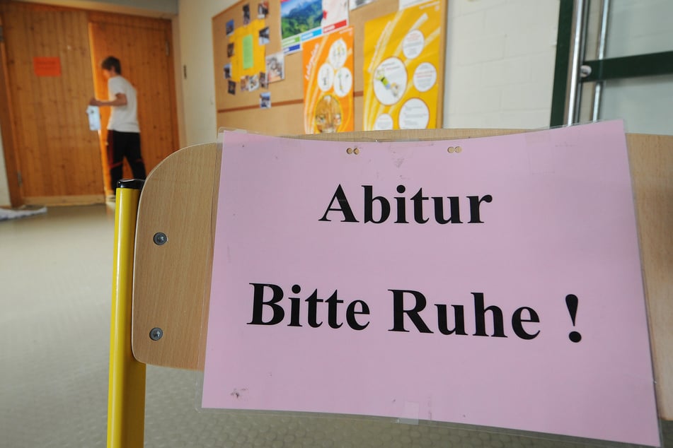Die Abschluss-Rednerin warf ihren Lehrern mehrfach Inkompetenz vor. (Symbolbild)