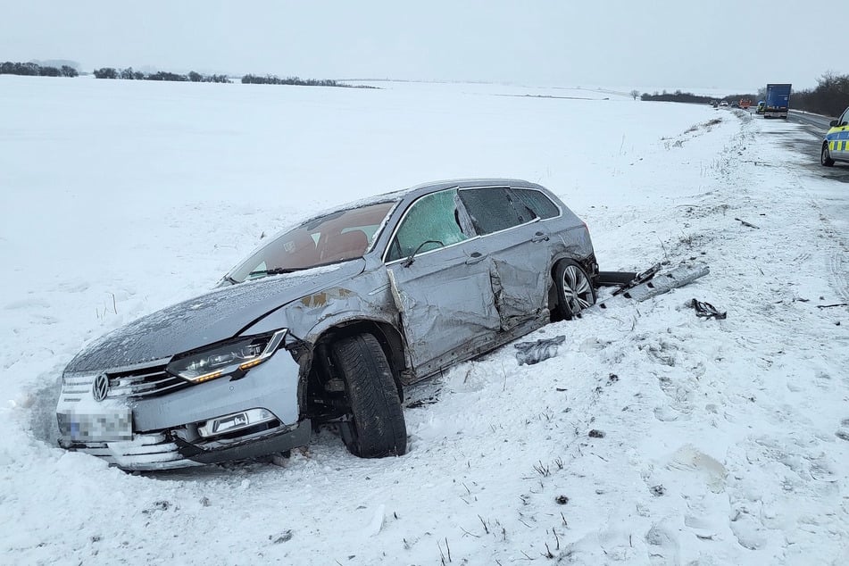Der Volkswagen landete im Straßengraben.