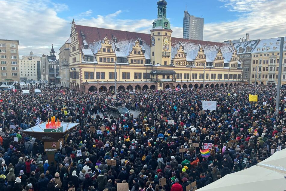 Am Sonntagnachmittag strömten Tausende Menschen in die Leipziger Innenstadt.