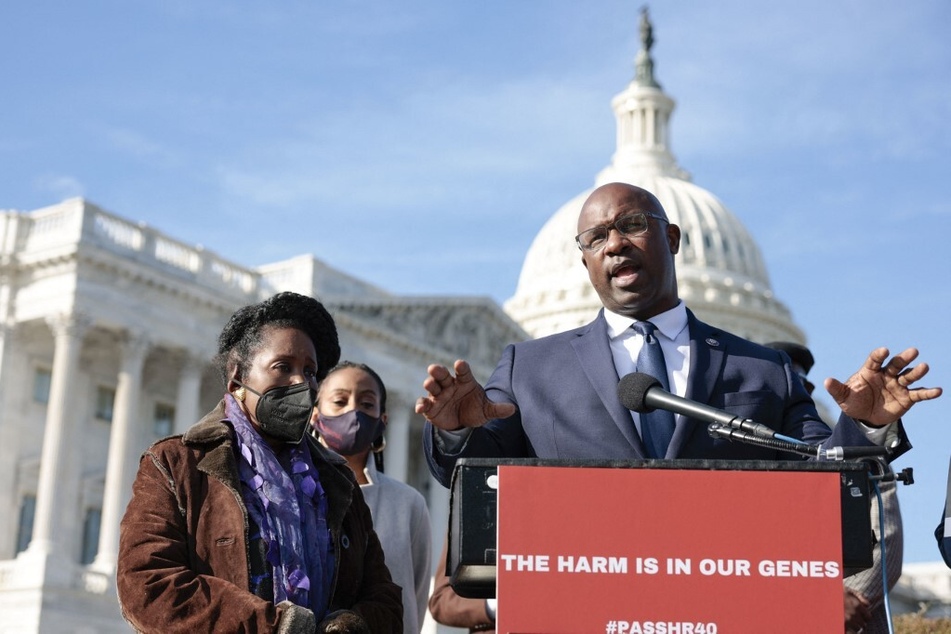 Representatives Jamaal Bowman and Sheila Jackson Lee speak outside the Capitol in support of H.R. 40, legislation to enact a federal reparations commission for Black Americans.