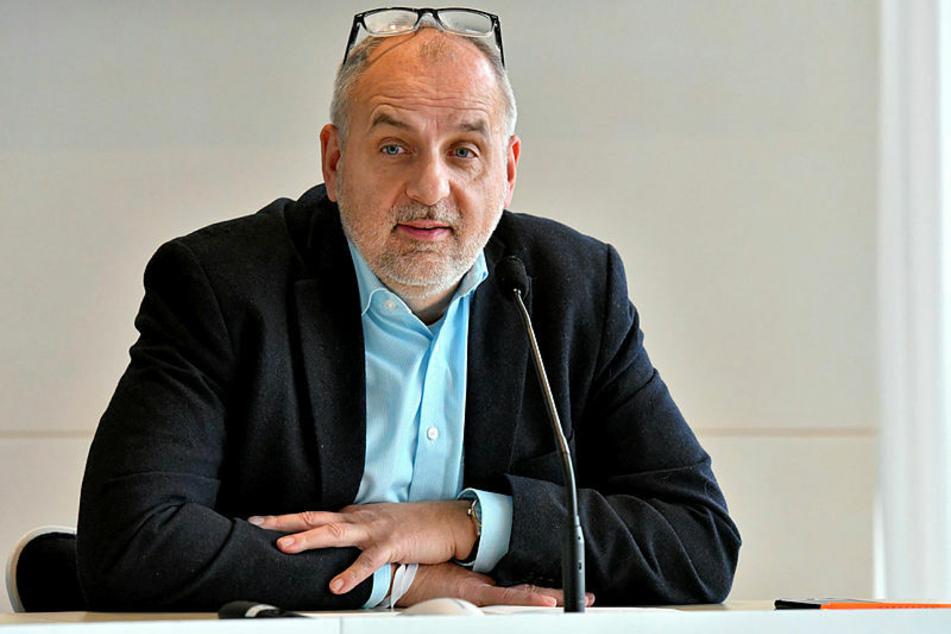 Linke-Landtags-Fraktions-Chef Rico Gebhardt (57) fordert den Rücktritt von Sachsens Innenminister Roland Wöller (50, CDU).