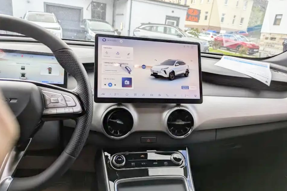 Auch nach dem Kauf bleibt das Autohaus Siegmar ein verlässlicher Ansprechpartner für alle Themen rund ums Auto.