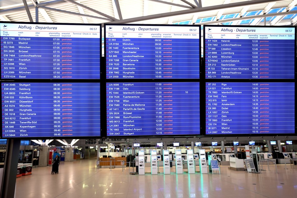 Warnstreik: Hamburger Flughafen sagt alle Flüge ab – 80.000 Reisende betroffen
