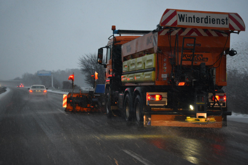 Ein Winterfahrzeug wurde auf der A5 eingesetzt.