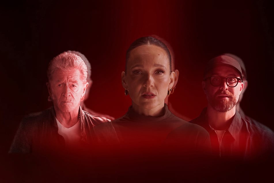 Unter anderem waren Carolin Kebekus (45, M.), Peter Maffay (76, l.) und Mark Forster (42) bei dem Spot mit dabei.