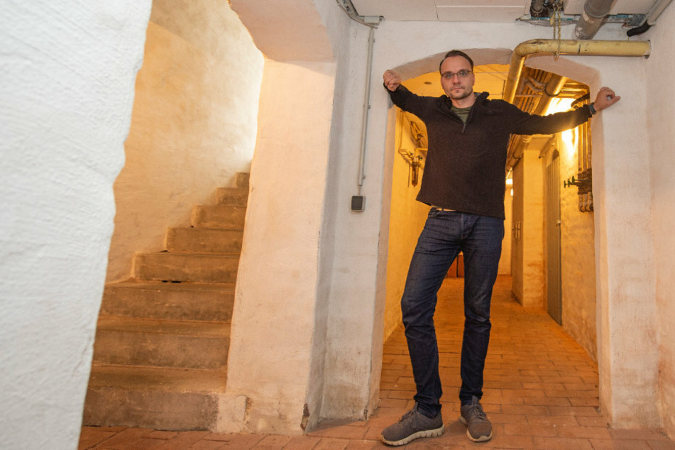 Als Soldat war Enrico L. (35) schon in Afghanistan, jetzt auch im heimischen Keller im Einsatz.