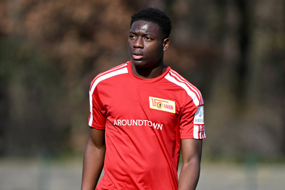 Offensivtalent Kelvin Ojo (17) wechselt zur kommenden Saison vom 1. FC Union Berlin zum HSV. (Archivfoto)
