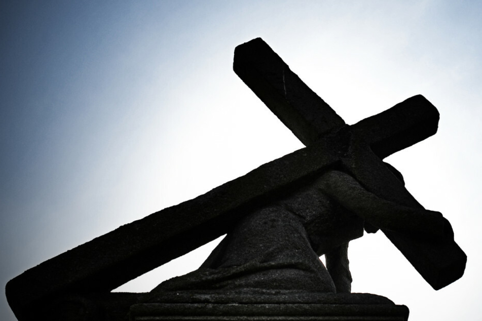 Um Schaden von der Institution Kirche abzuwenden, wurden die Missbrauchsfälle über Jahrzehnte hinweg vertuscht. (Symbolfoto)