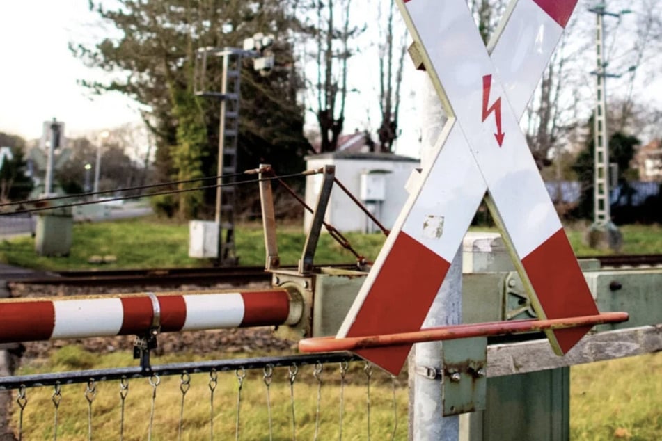 Die Zugstrecke war nach dem tödlichen Unfall vorübergehend gesperrt. (Symbolfoto)