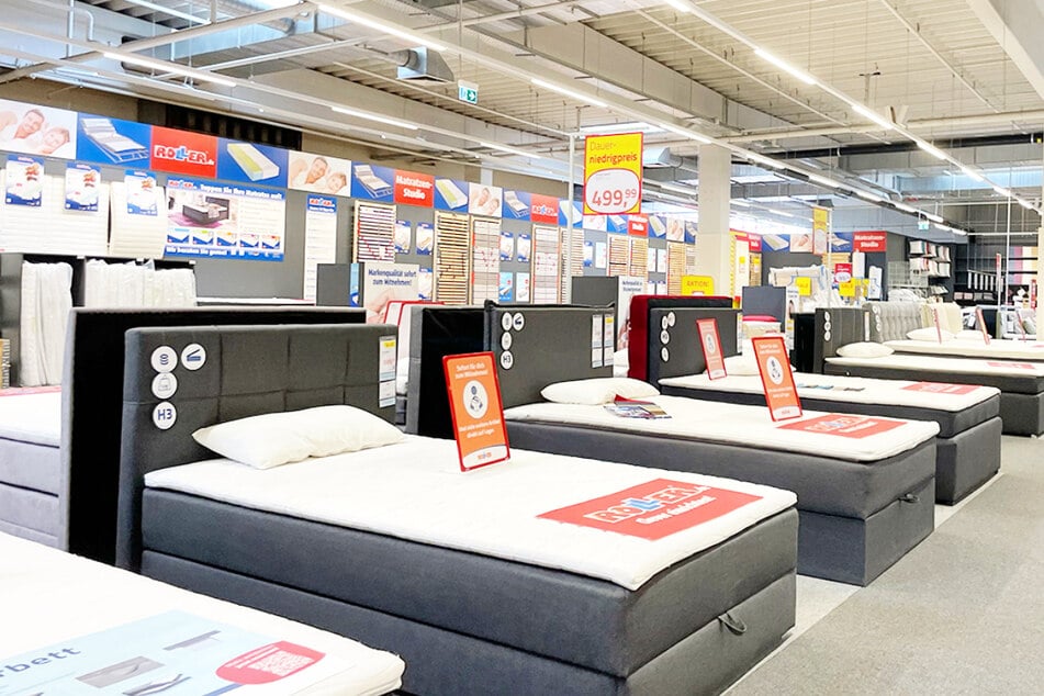 Einrichtungshaus senkt für kurze Zeit massiv die Preise vieler Möbelstücke
