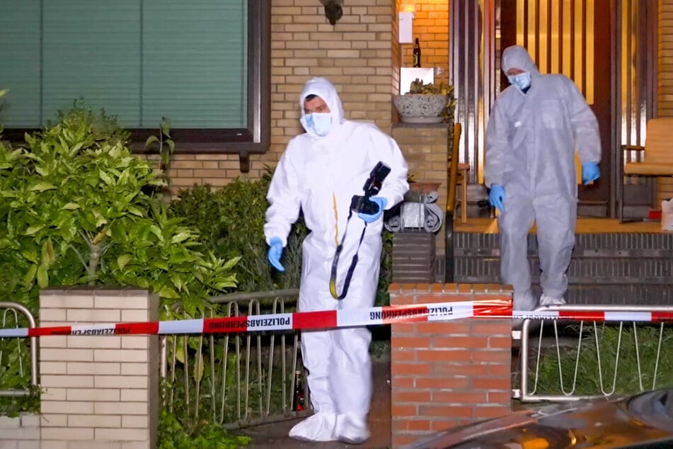 Nach einem blutigen Nachbarschaftsstreit in Heide ermittelt die Polizei.