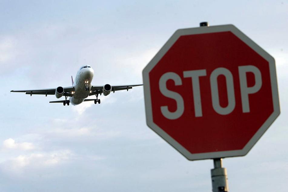 STOP - seit Sonntagabend ist der Flugverkehr in Leipzig und Dresden wegen eines 30-Stunden-Streiks ausgebremst.