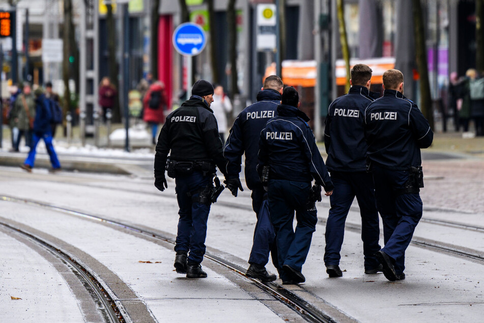 Chemnitzer City-Streife Erneut Erfolgreich: Mutmaßlicher Dealer In Haft!