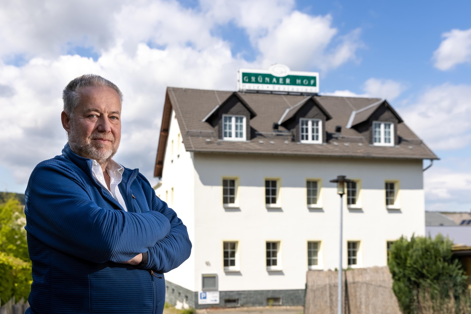 Hat Widerspruch gegen die Umbaugenehmigung für den Grünaer Hof eingelegt: Karl-Heinz Thiele (61) sorgt sich um die Anwohner.