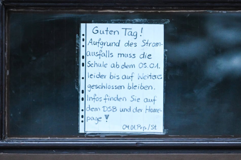 Zahlreiche Schulen im Blackout-Gebiet bleiben auch nach wiederhergestellter Stromversorgung bis zum kommenden Montag geschlossen.