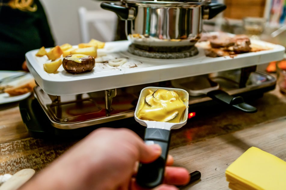 Raclette "richtig" essen? Offenbar gar nicht so einfach!