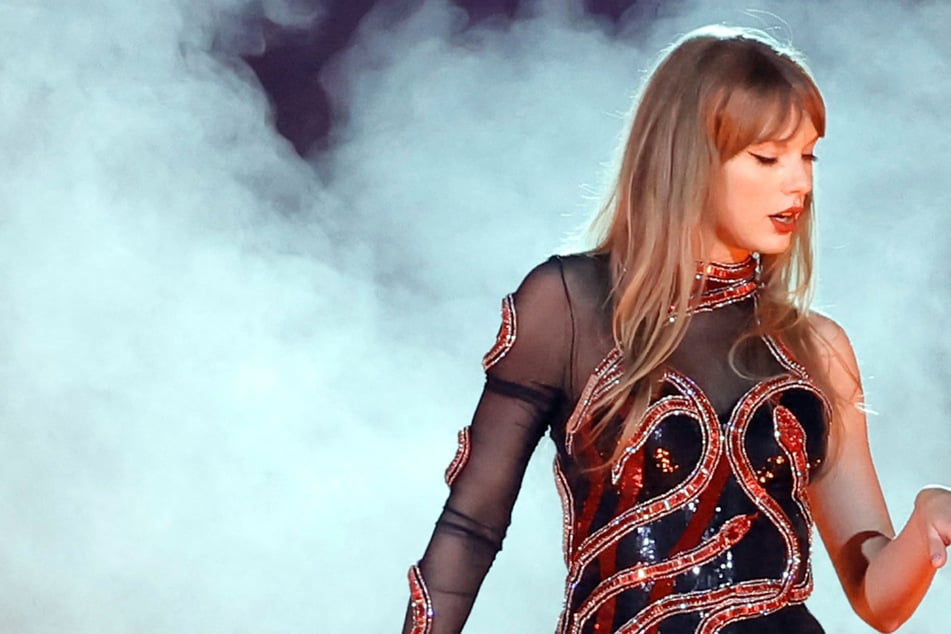 Taylor Swift fans hit by thousands of ticket scams ahead of next leg on The Eras Tour
