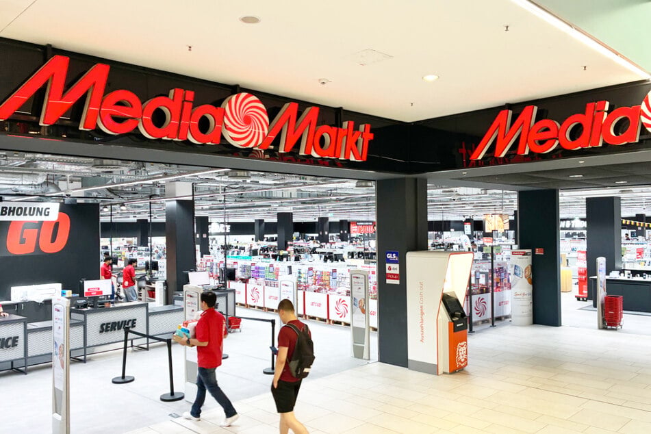 MediaMarkt Dresden-Centrum-Galerie - Prager Straße 15.