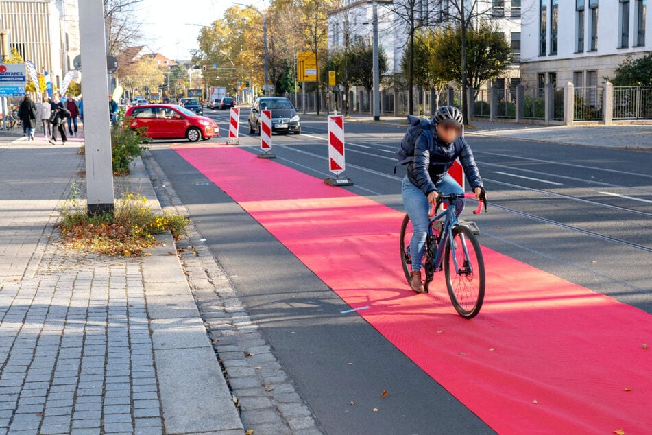 Mit dieser Aktion an der Antonstraße demonstrierte das Bündnis vergangenes Jahr für einen sicheren Radweg, den es dort bislang nicht gibt.