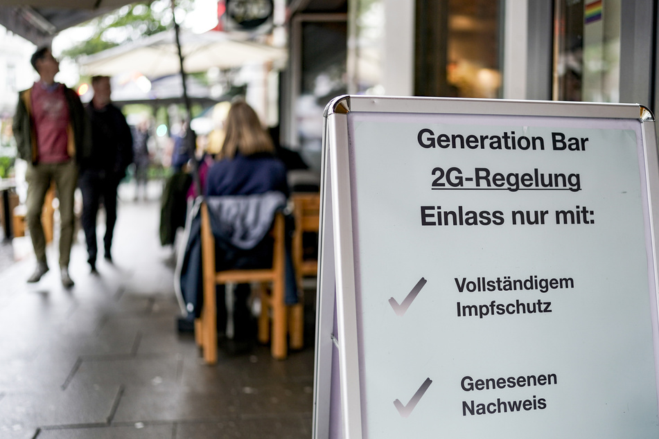 NRW-Arbeitgeberpräsident Arndt Kirchhoff (66) ist der Meinung, dass eine 2G-Regelung ("geimpft", "genesen") auch in Betrieben sinnvoll ist.