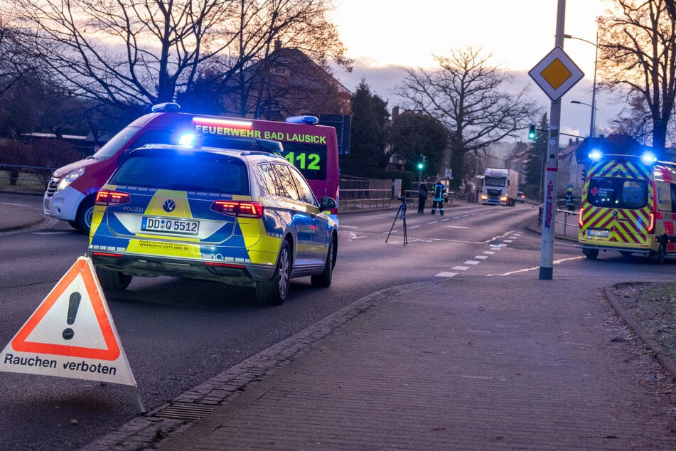 Die Kreuzung wurde abgesperrt.