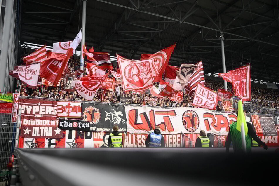 Fortuna Düsseldorf reist mit rund 1500 Fans nach Dresden.
