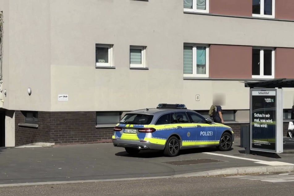 Die Polizei ermittelt, wie es genau zu den Verletzungen gekommen ist.