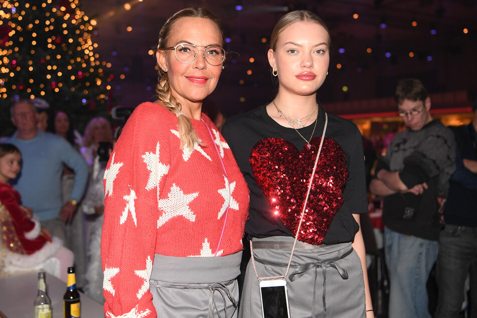 Natascha Ochsenknecht (l.,56) und Tochter Cheyenne Savannah Ochsenknecht (20).
