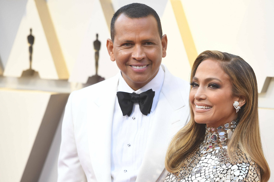 Alex Rodriguez (l) and Jennifer Lopez (r) split in April after being engaged for two years. The two began dating in 2017.