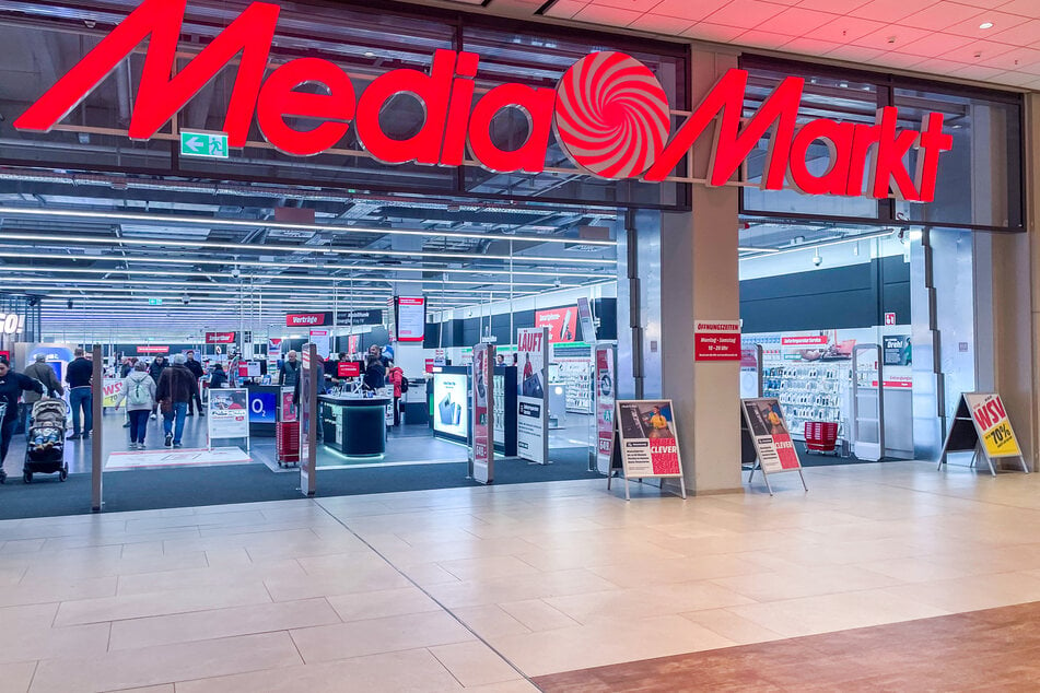 MediaMarkt Dresden - Kaufpark - Dohnaer Straße 246.