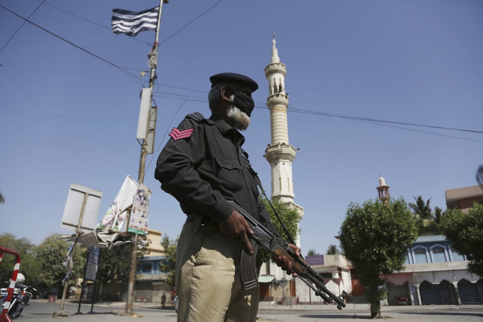 Die pakistanische Polizei nahm den Mann fest. (Symbolfoto)