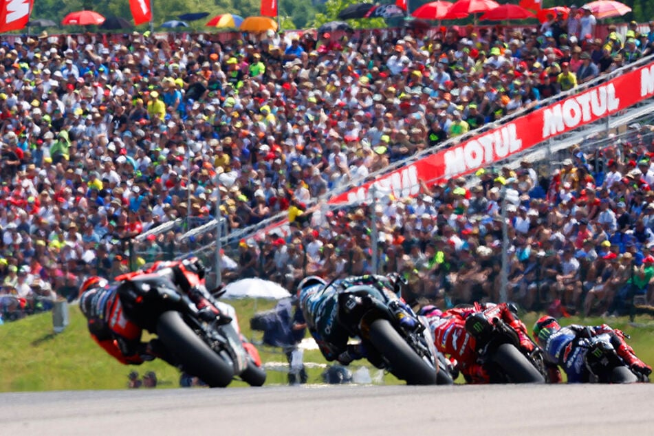 Wer die MotoGP live erleben will, spart hier bis zu 24 Prozent auf Tickets