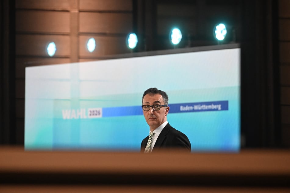 Cem Özdemir (60) und seine Grünen liegen in den Horchrechnungen knapp vor der CDU.