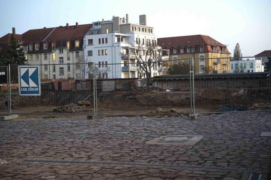 Auf einem Grundstück an der Fröbelstraße wurde eine Bombe gefunden.