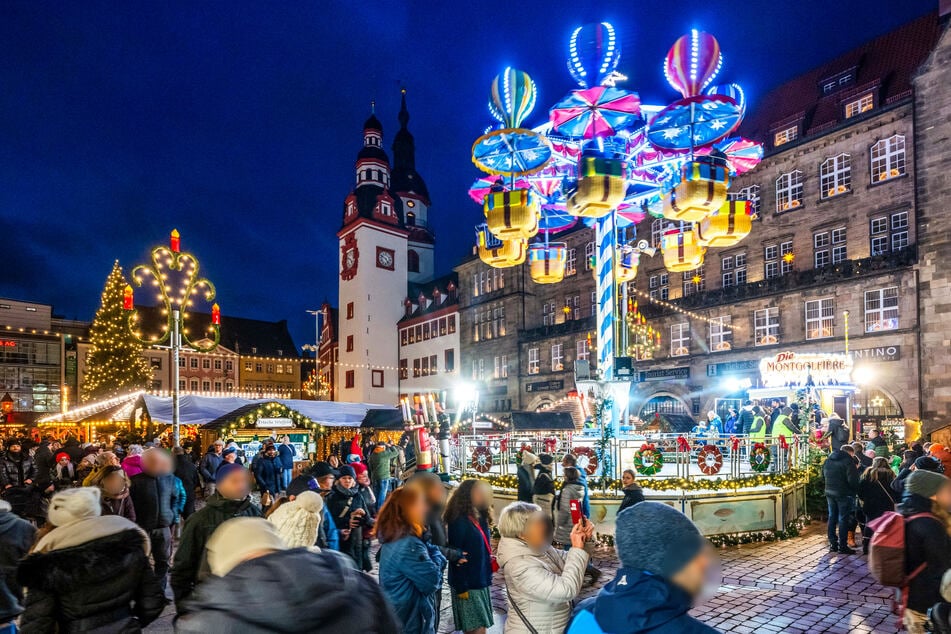 Der Chemnitzer Weihnachtsmarkt öffnet nach den Feiertagen wieder - die festliche Stimmung geht weiter.