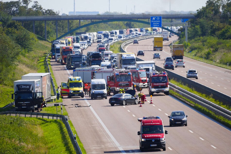 Die A9 musste nach einem Unfall am Montagnachmittag gesperrt werden.