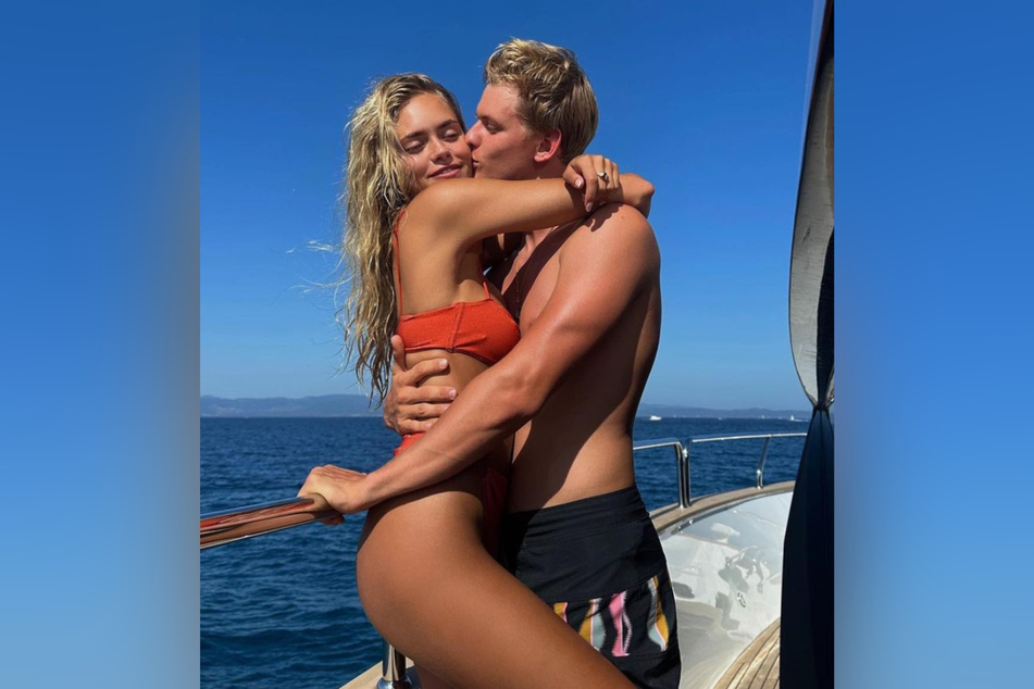 Mick Schumacher (24) genießt die Formel-1 freie Zeit mit seiner neuen Freundin Laila Hasanovic (22).