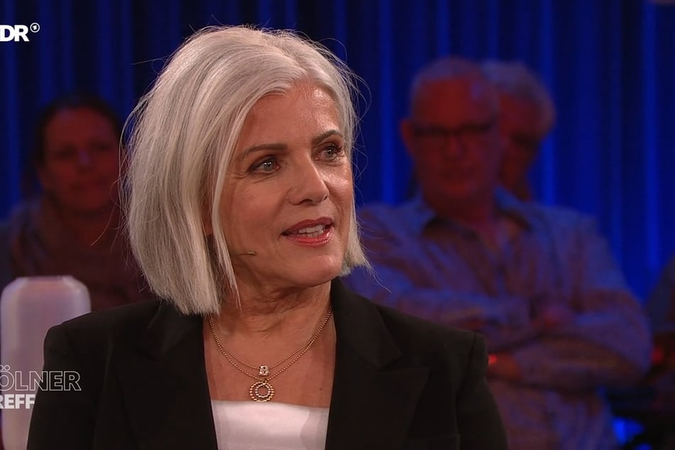 TV-Ikone Birgit Schrowange (68) trägt inzwischen ein Hörgerät.